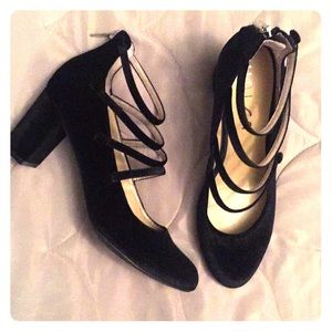 Unisa Black Velvet Pump - Size 10